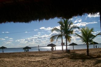 malusa,-lucas-mateus-e-flor-de-caju-sao-atracoes-nas-praias-de-palmas-no-final-de-semana;-confira-programacao
