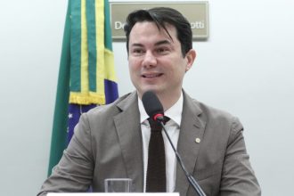 projeto-preve-suspensao-da-cnh-por-12-meses-de-quem-realiza-ultrapassagens-perigosas