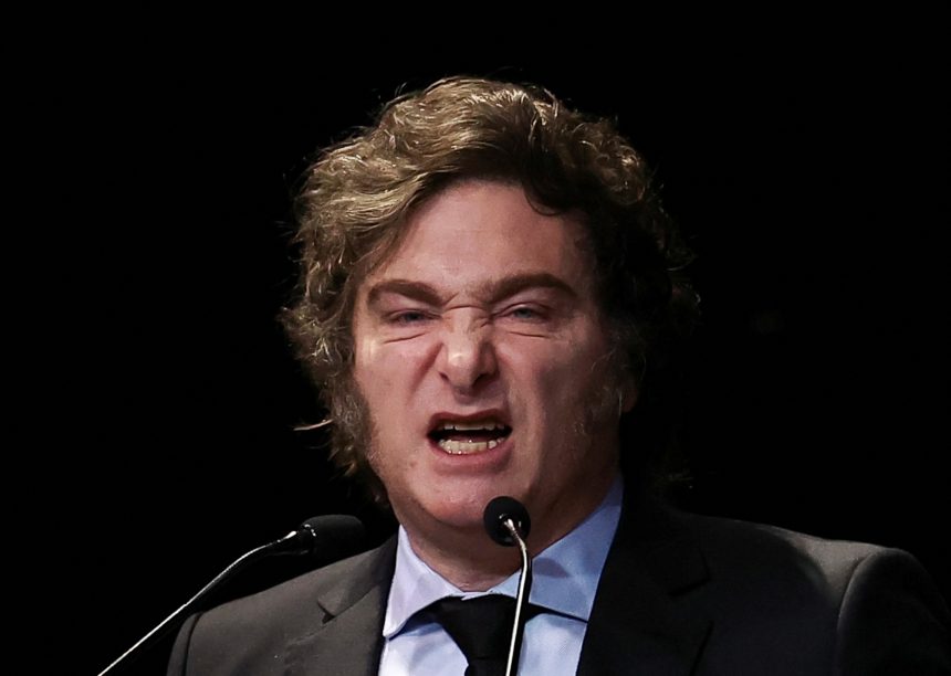 dados-sobre-cachorros-de-milei-sao-protegidos-por-limites-de-acesso-a-informacao-na-argentina