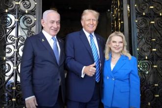 ao-lado-de-trump,-netanyahu-fala-em-nova-negociacao-por-cessar-fogo-em-gaza