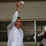 edmundo-gonzalez-vota-e-diz-confiar-que-forcas-armadas-da-venezuela-respeitarao-resultado-da-eleicao