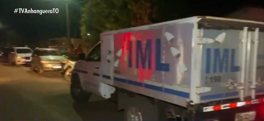 homem-e-encontrado-morto-em-poca-de-sangue-com-perfuracao-no-pescoco