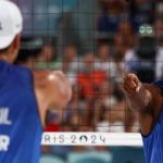evandro-e-arthur-lanci-avancam-para-quartas-do-volei-de-praia