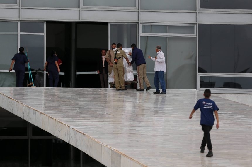 a-urucubaca-dos-presentes-presidenciais