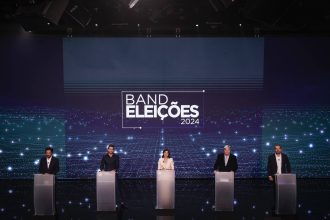 nunes-vira-alvo-de-rivais,-e-debate-tem-marcal-agressivo-e-alianca-instavel-entre-boulos-e-datena