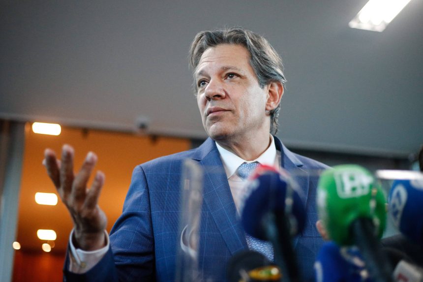 galipolo-e-zanin-pegaram-carona-em-voos-da-fab-com-haddad