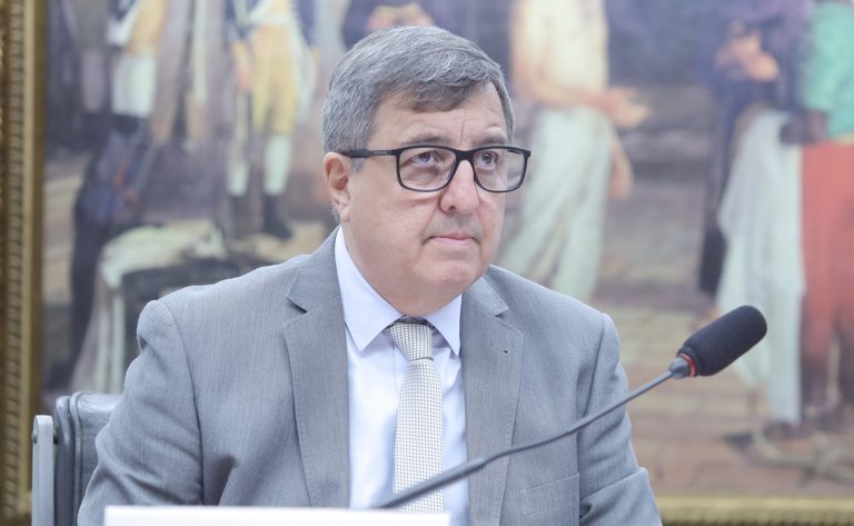 participantes-de-debate-defendem-mudanca-em-distribuicao-de-vagas-para-deputado-por-estado