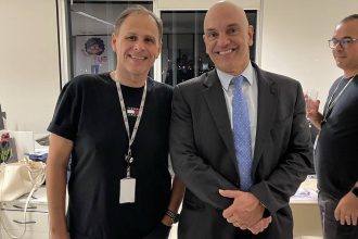 moraes-escolhia-alvos-e-pedia-ajustes-em-relatorios-contra-bolsonaristas,-mostram-mensagens