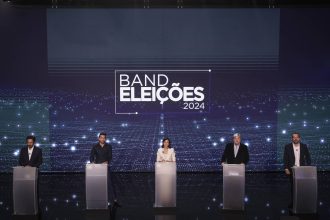 a-direita-sai-na-frente