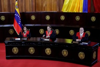 em-carta,-30-ex-lideres-da-america-latina-e-espanha-chamam-decisao-do-supremo-da-venezuela-de-reconhecer-vitoria-de-maduro-de-‘golpe-de-estado’