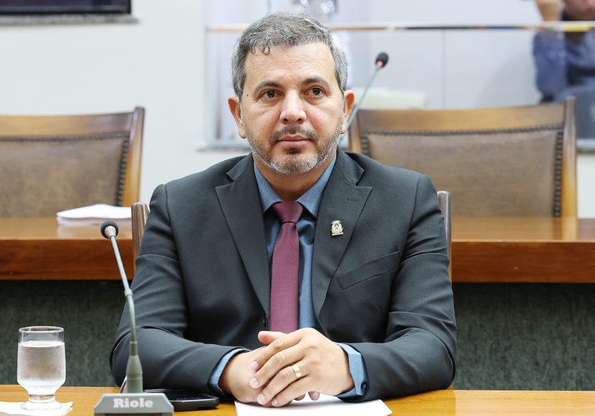 wiston-gomes-pede-climatizacao-do-hospital-regional-de-augustinopolis-e-junta-medica-em-araguaina