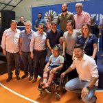 claudia-lelis-participa-da-entrega-da-reforma-do-ginasio-de-dianopolis