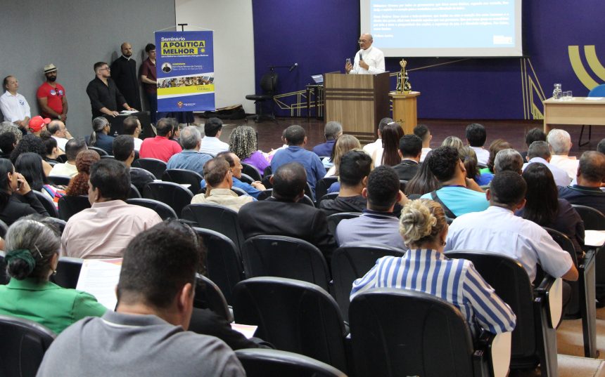 aleto-sedia-encerramento-do-seminario-“a-politica-melhor”