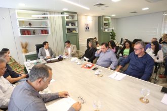 marcus-marcelo-segue-trabalhando-em-prol-da-revisao-do-pccr-da-educacao