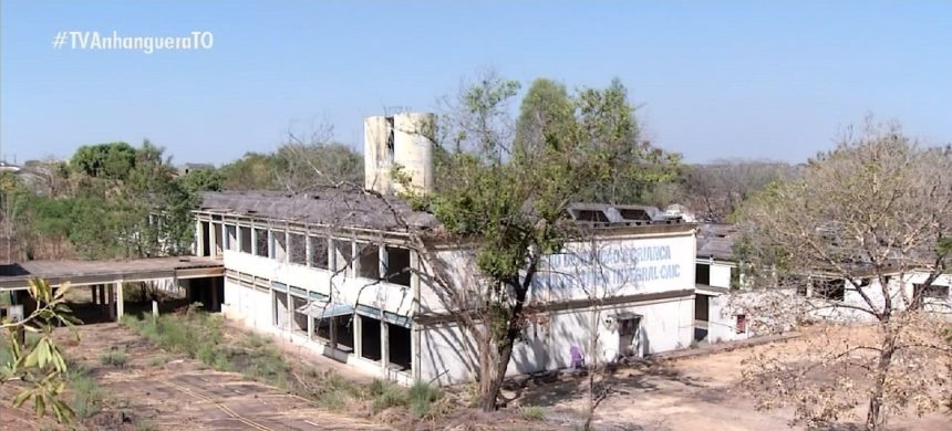 escola-onde-idosa-desaparecida-foi-encontrada-morta-esta-abandonada-ha-cinco-anos