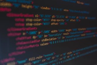 ia:-elsys-estreia-em-software-investindo-em-incubada-da-unesp