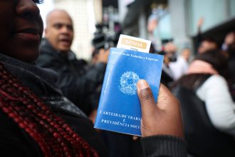 sete-anos-apos-reforma-trabalhista,-70%-dos-informais-querem-carteira-assinada