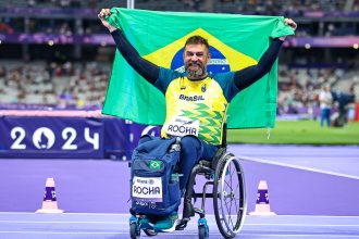 bronze,-brasileiro-acusa-campeao-paralimpico-de-estar-na-classe-errada