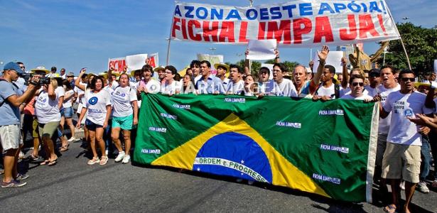 pt-se-une-a-filha-de-cunha-em-acordao-para-reduzir-pena-da-ficha-limpa