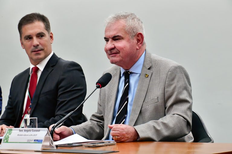 relator-do-orcamento-de-2025-quer-analisar-corte-de-despesas-na-proposta