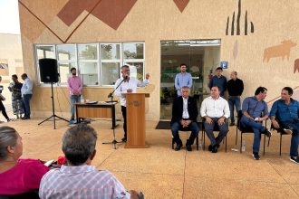 presidente-da-aleto-prestigia-entrega-de-64-veiculos-para-rede-de-protecao-a-mulher-nos-municipios