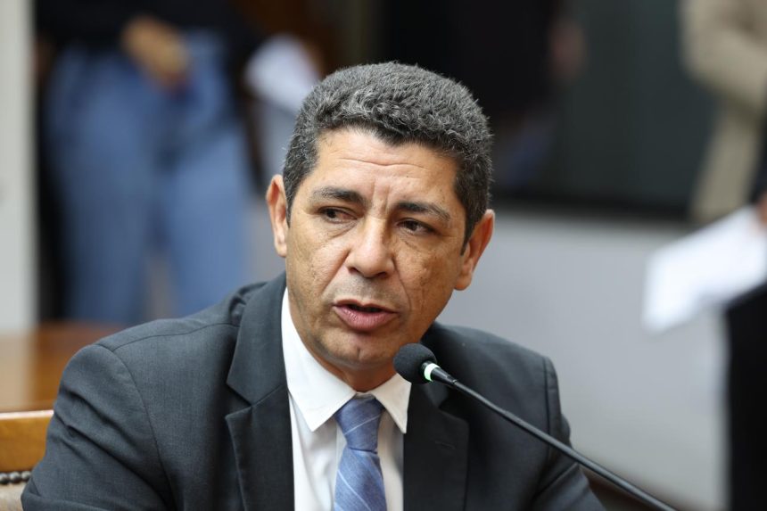 valdemar-junior-propoe-refis-para-aliviar-empresarios-em-divida-com-o-estado