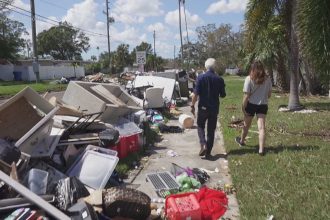 como-funciona-o-trabalho-de-recuperacao-apos-passagem-de-furacoes-na-florida