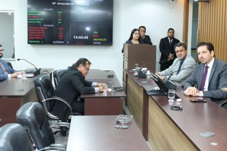 comissoes-da-aleto-aprovam-acordo-entre-ministerio-publico-e-servidores