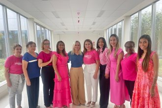 outubro-rosa:-voluntarias-da-aleto-realizam-cafe-da-manha-para-pacientes-do-hospital-de-amor