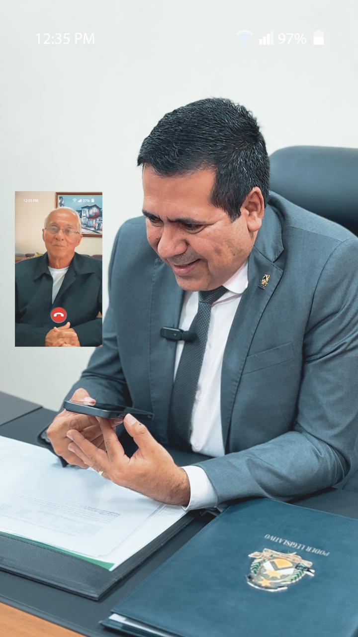 deputado-marcus-marcelo-apresenta-professor-que-o-inspira-na-educacao