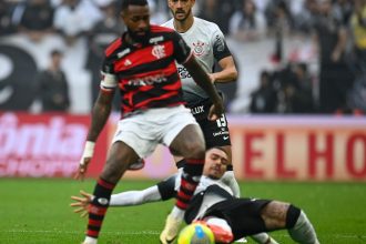 copa-do-brasil:-flamengo-segura-empate-com-corinthians-e-chega-a-final