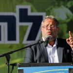 ministro-de-israel-defende-realocar-israelenses-na-faixa-de-gaza:-‘a-terra-de-israel-e-nossa’