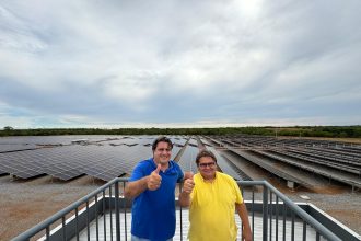 fortes-visita-empresa-de-energia-solar-em-figueiropolis-e-destaca-impacto-na-economia-local