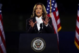 em-washington,-kamala-diz-que-trump-e-candidato-do-‘caos-e-da-divisao’-e-promete-ser-presidente-‘para-todos-os-americanos’