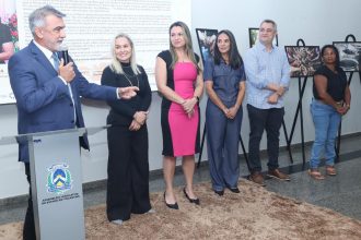 em-abertura-de-exposicao,-amelio-defende-auxilio-para-quebradeiras-de-coco-do-bico-do-papagaio