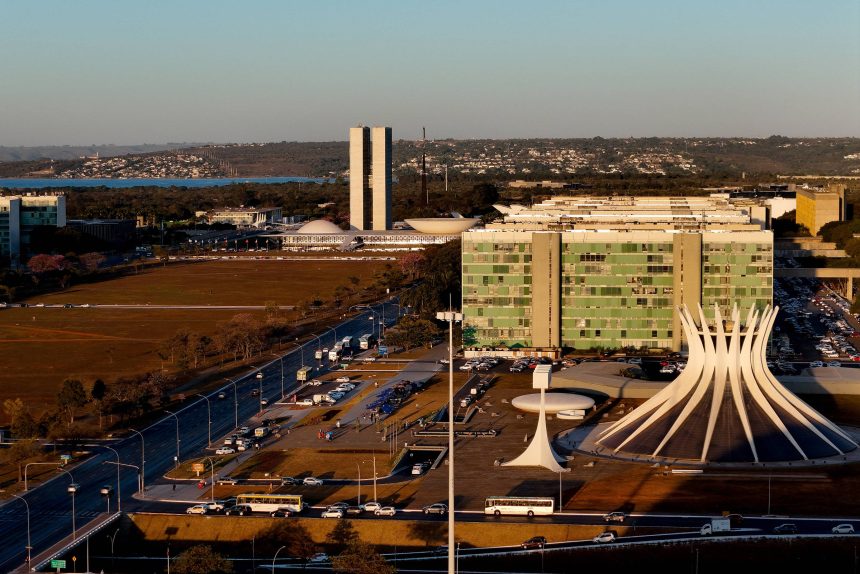 as-contradicoes-do-ajuste-fiscal-a-brasileira