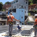 projeto-que-leva-energia-solar-a-favelas-brasileiras-espera-ganhar-visibilidade-no-g20