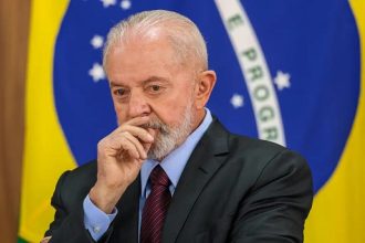 carro-usado-pela-comitiva-de-lula-no-g20-e-roubado-no-rio-de-janeiro