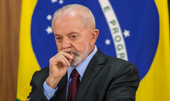 carro-usado-pela-comitiva-de-lula-no-g20-e-roubado-no-rio-de-janeiro