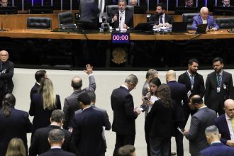 camara-aprova-texto-final-de-projeto-que-muda-as-regras-para-emendas