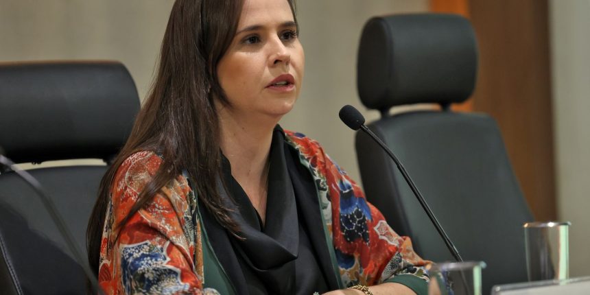 cnu:-ministerio-admite-que-instrucao-no-cartao-resposta-deixou-duvida