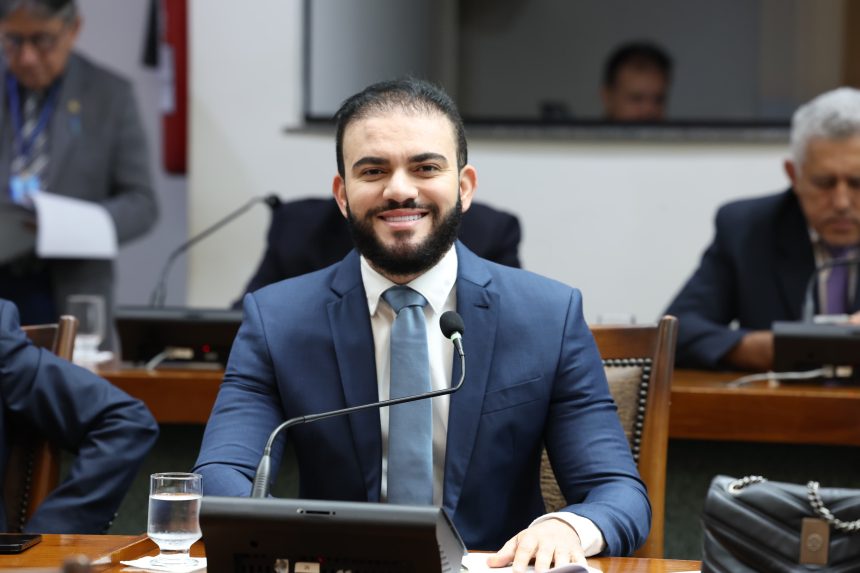 ldo-2025:-emenda-de-leo-barbosa-viabilizara-ultrassonografia-morfologica-em-5-cidades-do-to