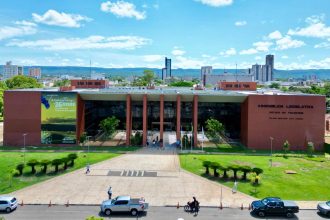 deputados-protocolam-projeto-com-nova-regulamentacao-para-eleicao-da-mesa-diretora