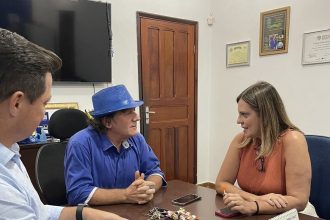 claudia-lelis-garante-r$-140-mil-para-obras-no-estadio-municipal-de-colinas