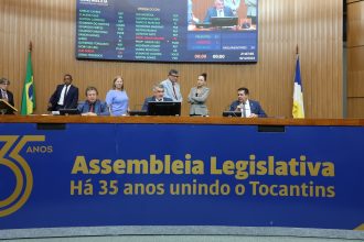 parlamentares-votam-mais-de-100-projetos-na-ultima-sessao-de-2024