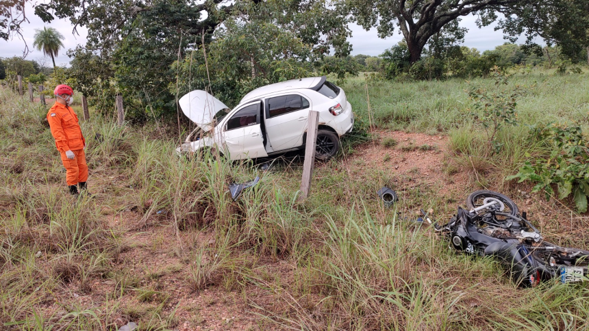 casal-morre-em-acidente-na-to-336-e-corpo-de-uma-das-vitimas-vai-parar-embaixo-de-carro