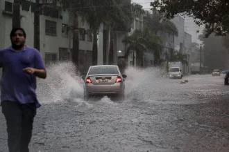 sao-paulo-ainda-tem-mais-de-57-mil-casas-sem-energia-neste-domingo