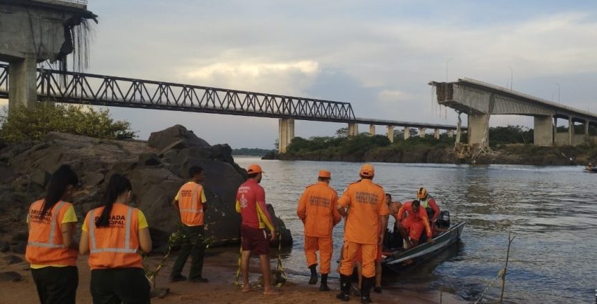 16-pessoas-seguem-desaparecidas-apos-ponte-entre-maranhao-e-tocantins-desabar;-uma-morte-foi-confirmada