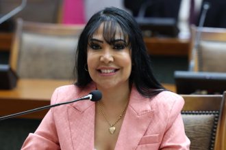 projeto-de-lei-de-janad-valcari-criando-a-campanha-“coracao-de-mulher”-e-aprovado-na-aleto