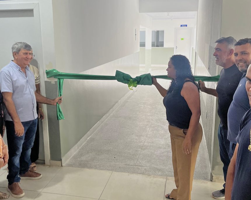 em-sampaio,-amelio-cayres-prestigia-entrega-de-obras-e-celebra-exito-da-gestao-municipal